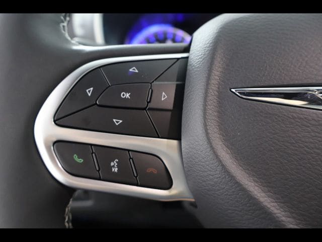 2026 Chrysler Pacifica Select - Photo 23