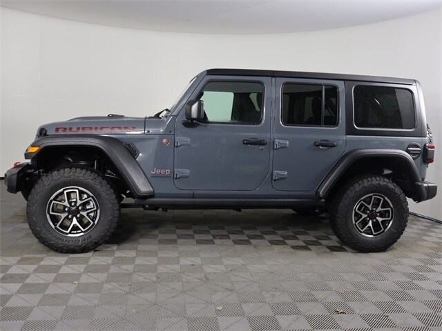 2025 Jeep Wrangler Rubicon photo 2