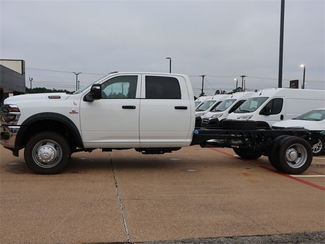 2025 Ram 5500 Tradesman photo 2