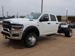 2025 Ram 5500 Chassis Cab 5500 TRADESMAN CHASSIS CREW CAB 4X4 84' CA Pickup