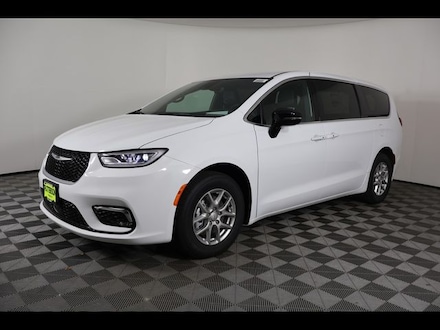 2026 Chrysler Pacifica SELECT Passenger Van