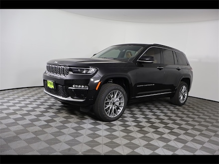 2025 Jeep Grand Cherokee SUMMIT 4X4 Sport Utility