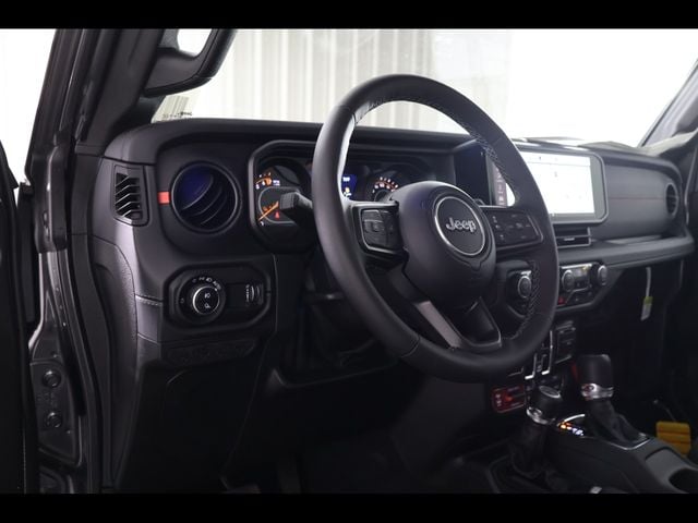 2025 Jeep Gladiator Rubicon - Photo 11