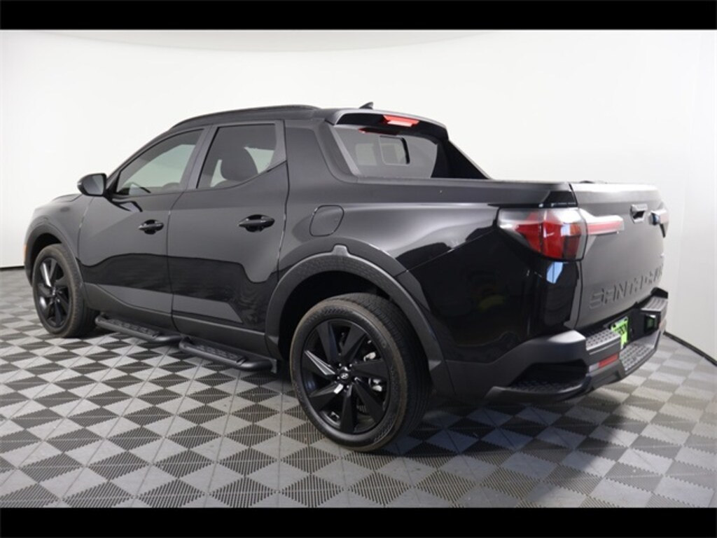 Used 2024 Hyundai Santa Cruz Night Truck