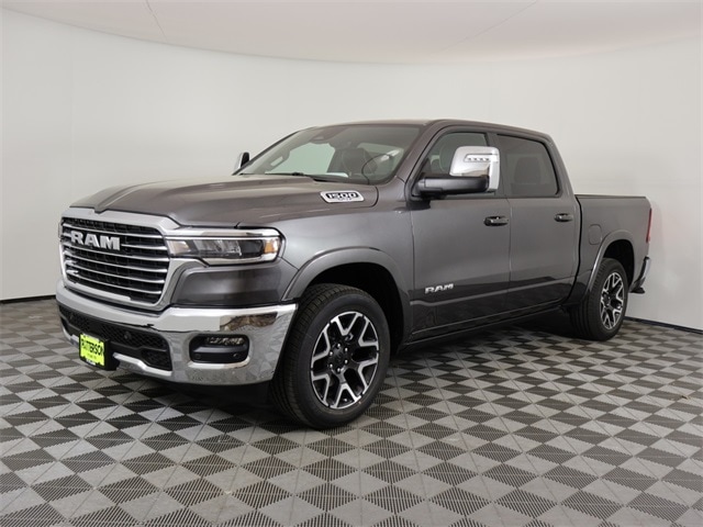 2025 Ram 1500 LARAMIE CREW CAB 4X4 5'7 BOX