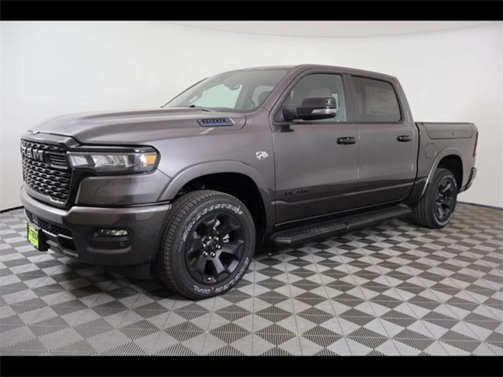 New 2026 Ram 1500 LONE STAR CREW CAB 4X4 5'7 BOX Pickup