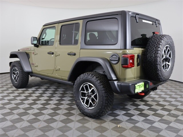 2025 Jeep Wrangler Rubicon photo 4
