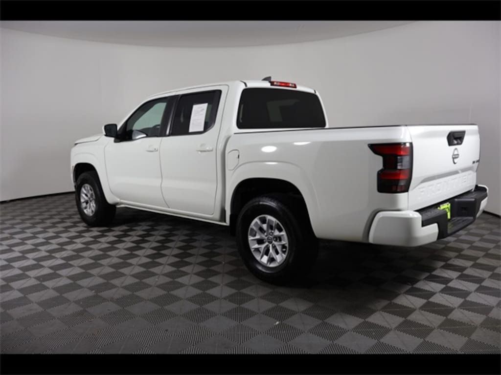 Used 2024 Nissan Frontier SV Truck