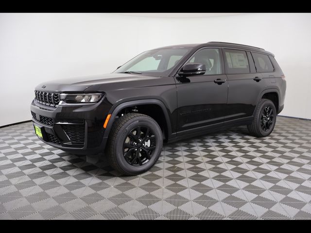 New 2026 Jeep Grand Cherokee L LAREDO ALTITUDE 4X4