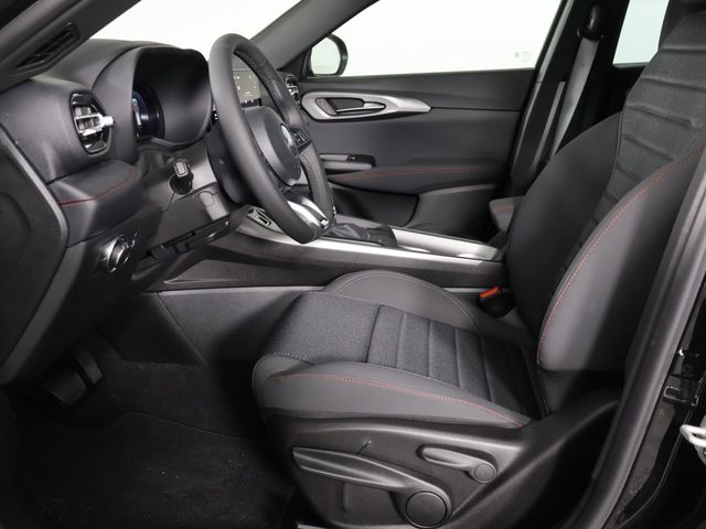 2025 Dodge Hornet GT - Photo 17