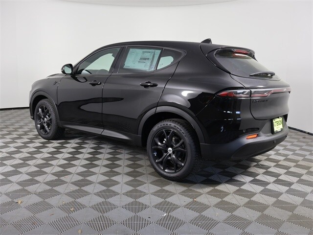 2025 Dodge Hornet GT photo 4