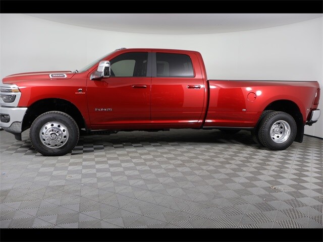 2026 Ram 3500 Laramie photo 2