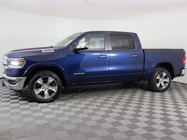 2022 Ram 1500 Laramie photo 2