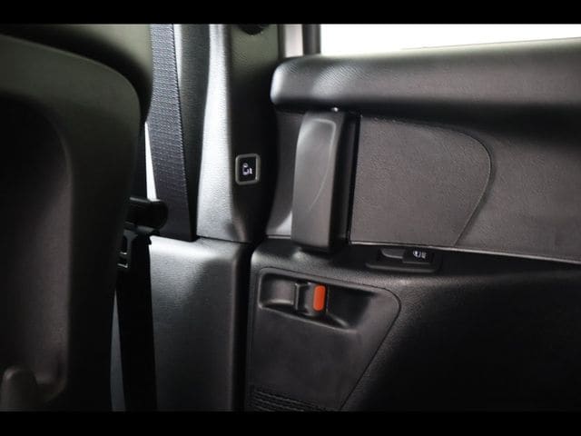 2026 Chrysler Pacifica Select - Photo 12