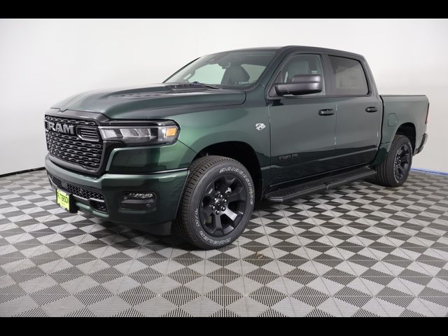 New 2026 Ram 1500 EXPRESS CREW CAB 4X4 5'7 BOX