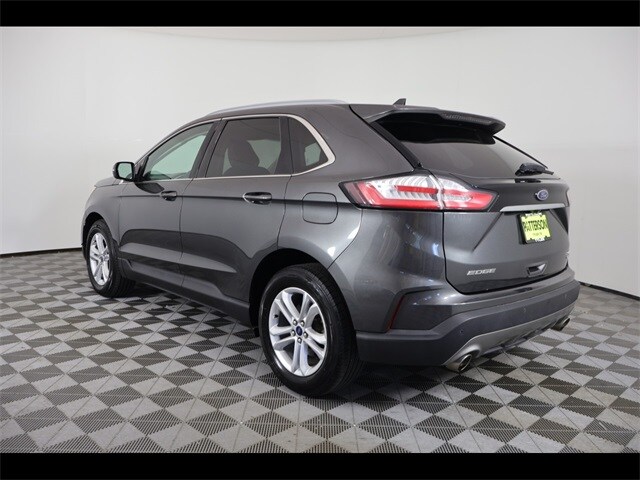 2020 Ford Edge SEL photo 4