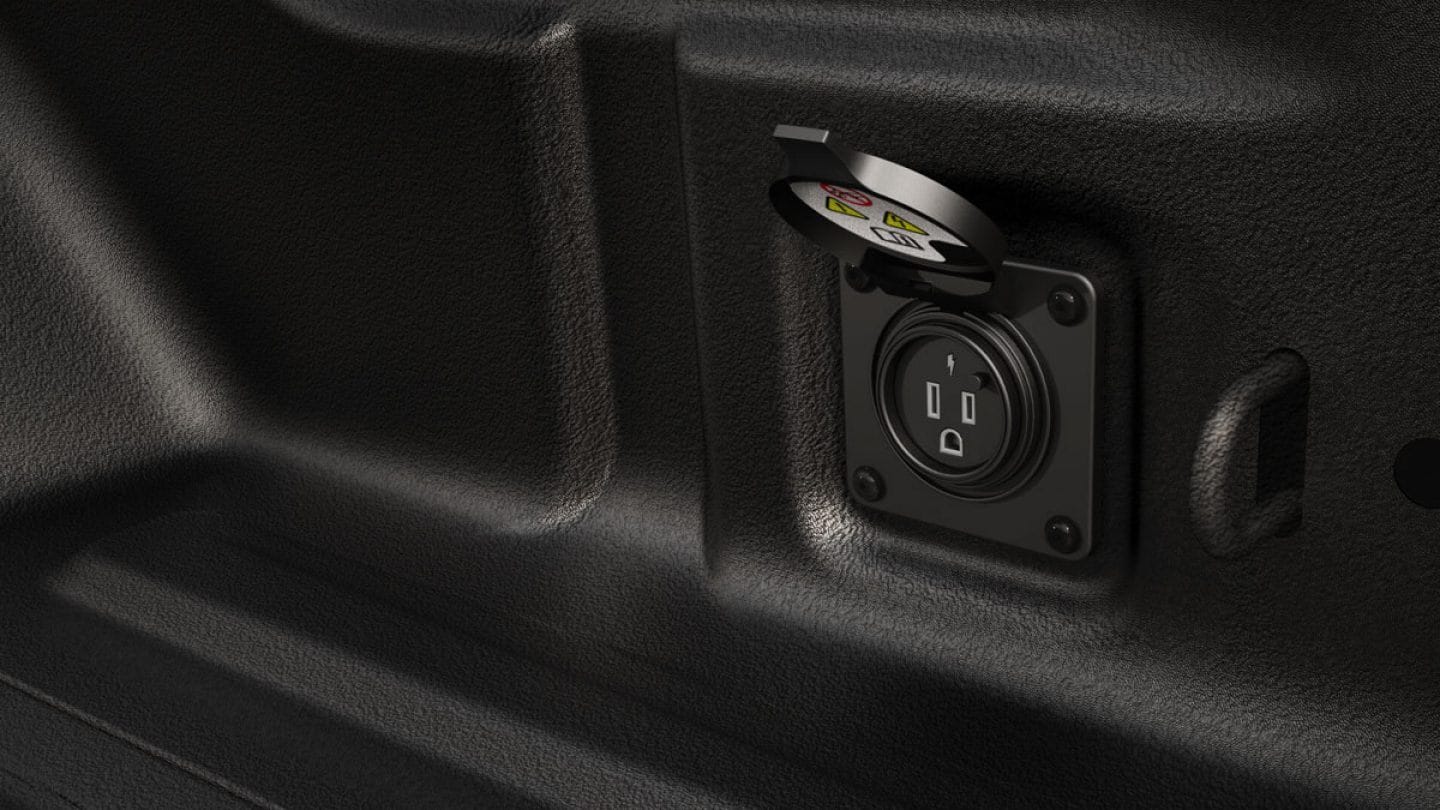 2020 jeep gladiator interior electric outlet