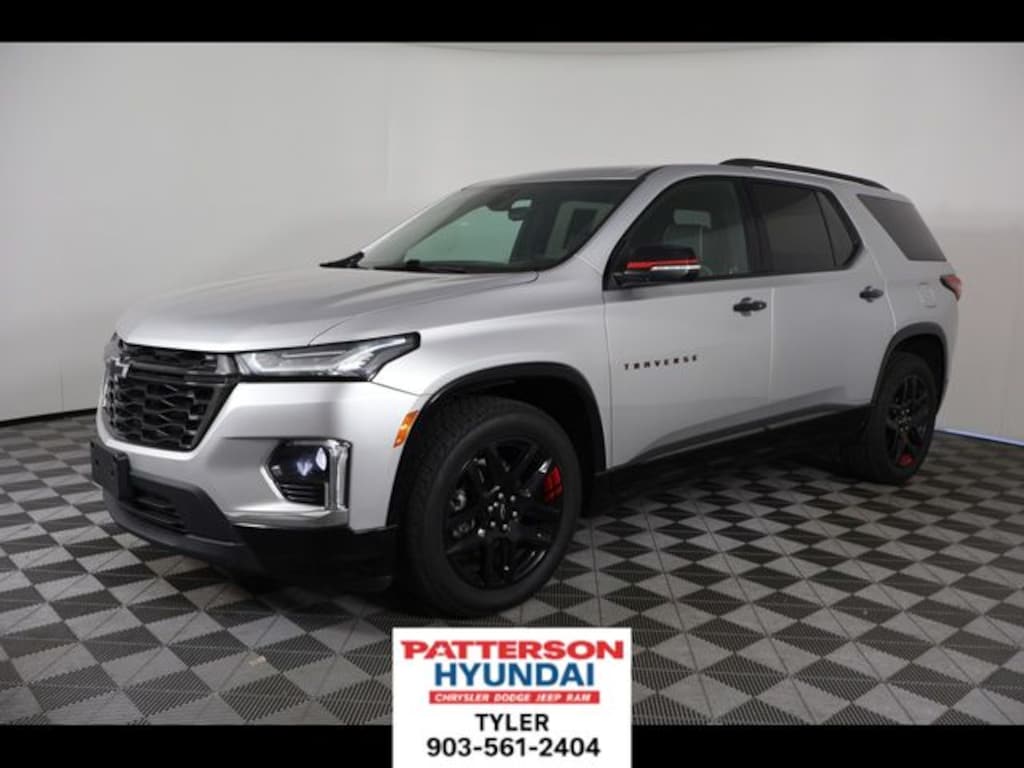 Used 2022 Chevrolet Traverse Premier SUV