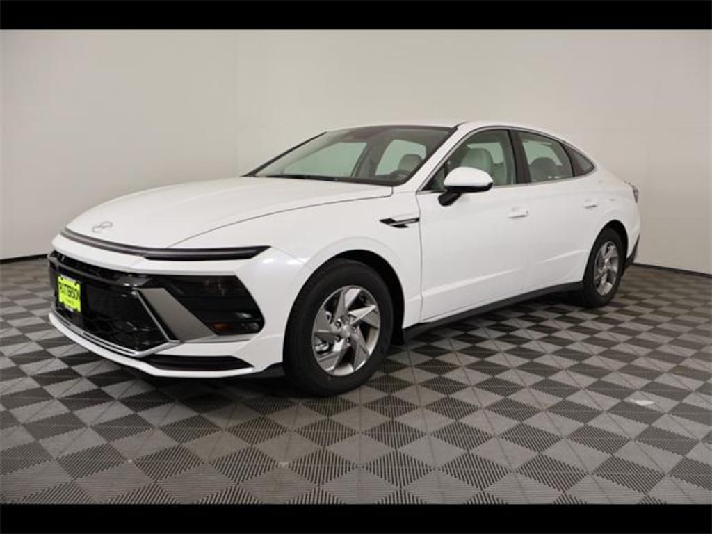 New 2026 Hyundai Sonata SE Sedan