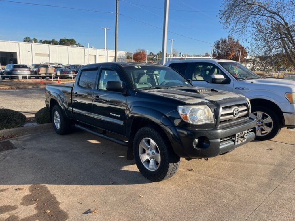 Used 2010 Toyota Tacoma Base Truck
