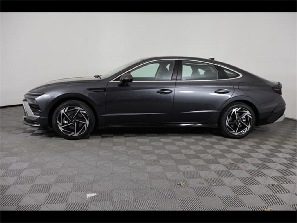 New 2026 Hyundai Sonata SEL Sport Sedan