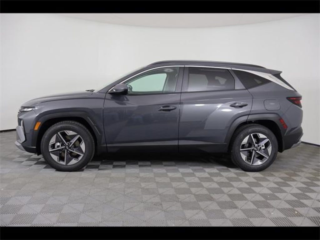 New 2026 Hyundai Tucson SEL FWD SUV