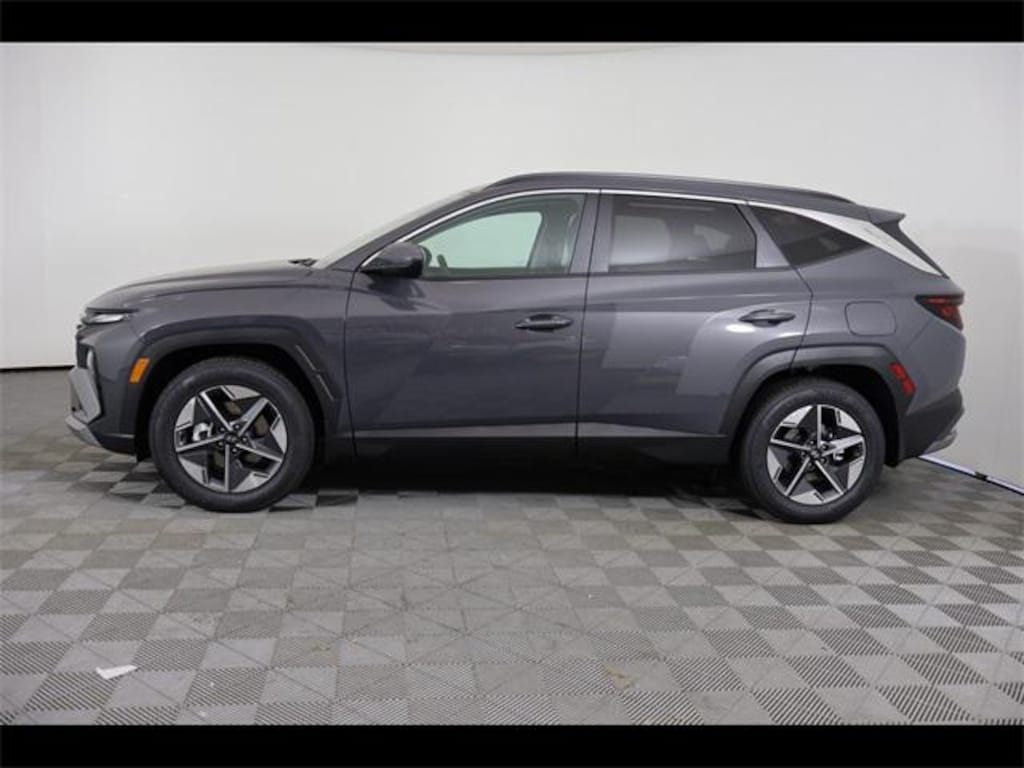 New 2026 Hyundai Tucson SEL FWD SUV