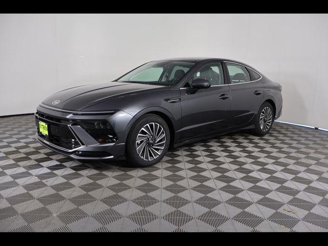 New 2026 Hyundai Sonata Hybrid Limited