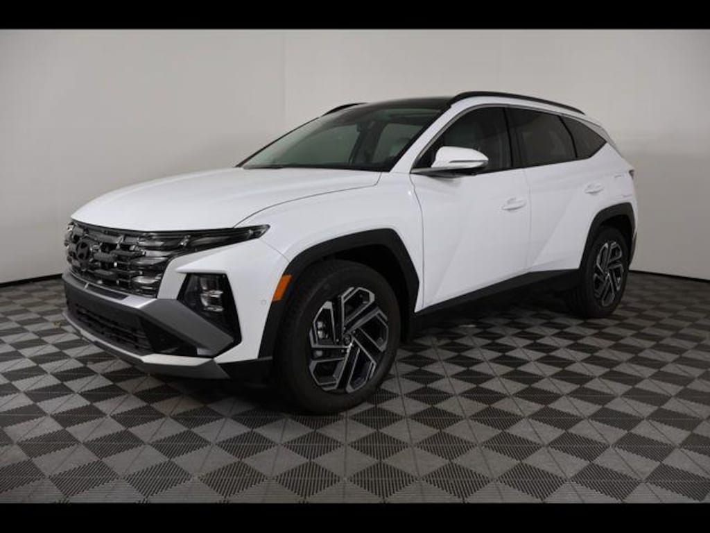 New 2026 Hyundai Tucson Hybrid Limited SUV