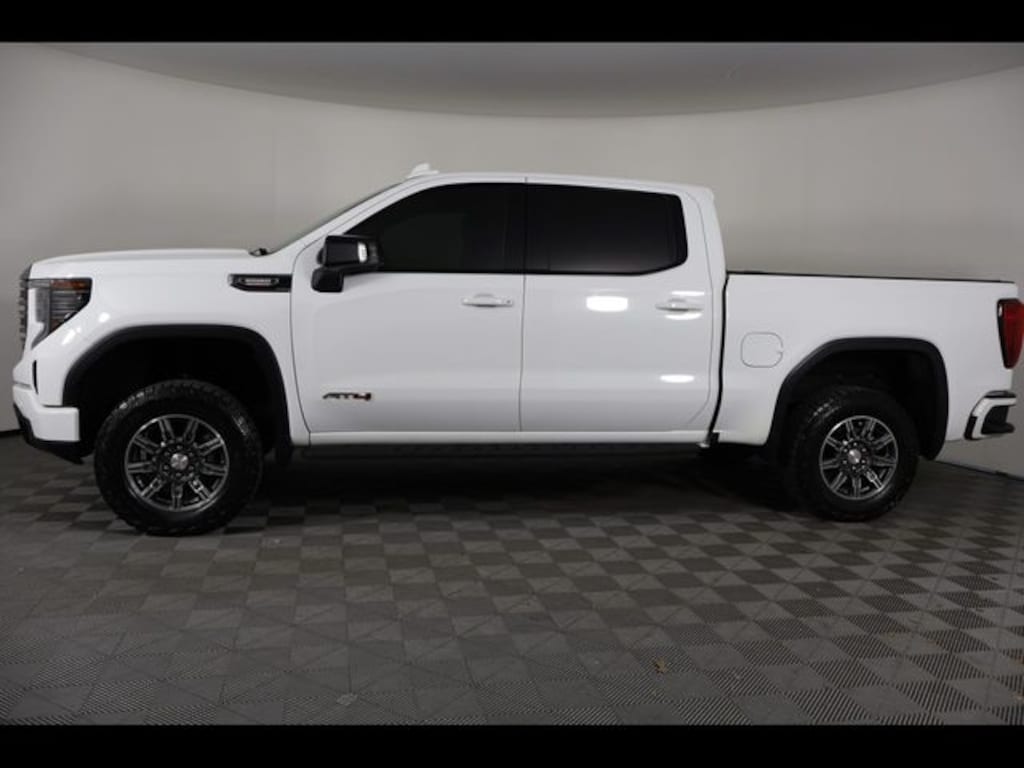 Used 2024 GMC Sierra 1500 AT4 Truck