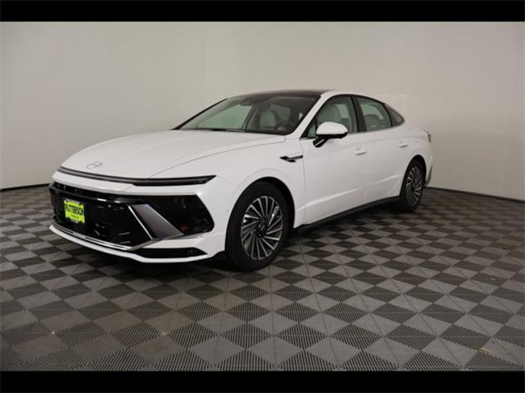 New 2026 Hyundai Sonata Hybrid Limited Sedan