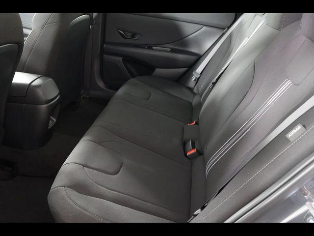 2026 Hyundai Elantra SEL Sport - Photo 9