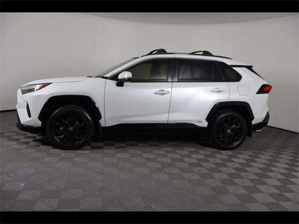 Used 2023 Toyota RAV4 Hybrid SE SUV