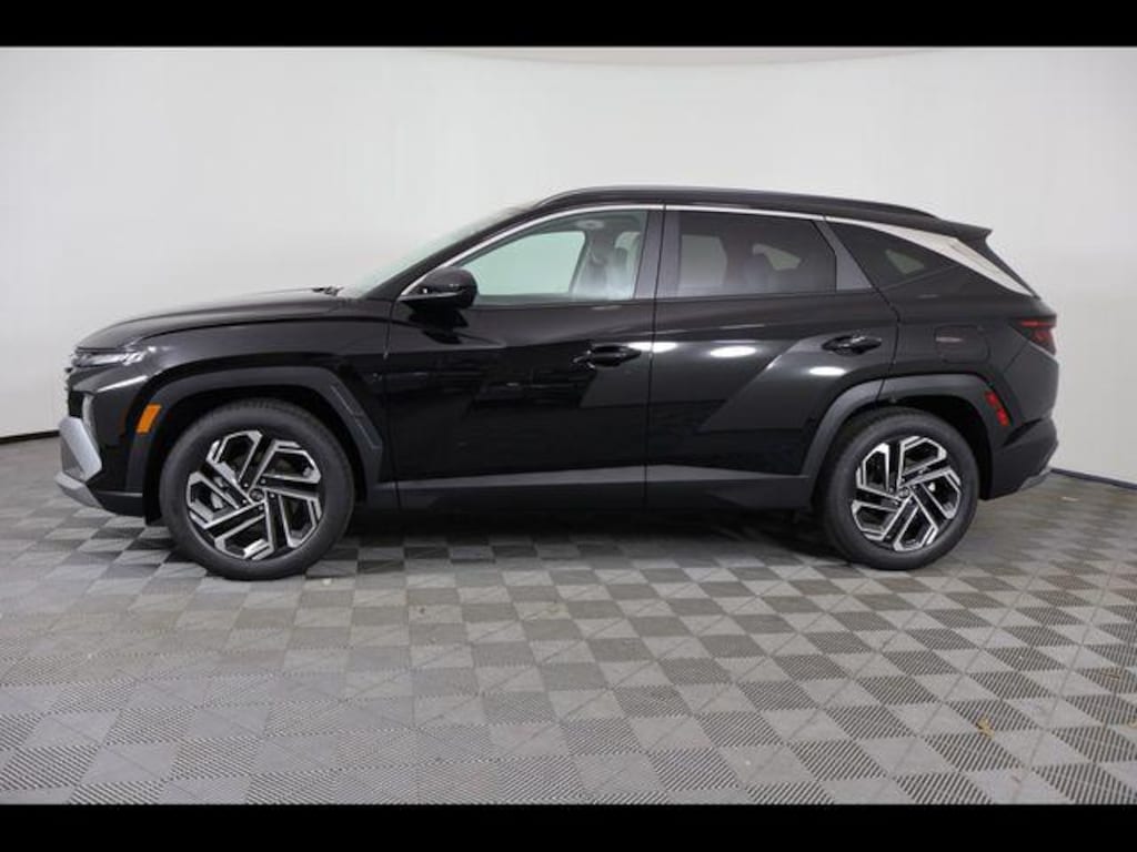 New 2026 Hyundai Tucson SEL Plus FWD SUV