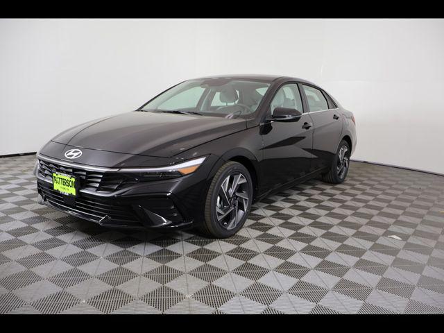 New 2026 Hyundai Elantra Limited