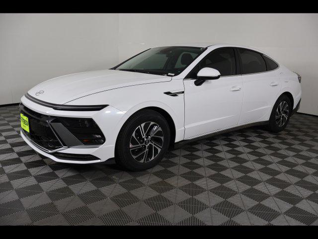 2026 Hyundai Sonata Hybrid