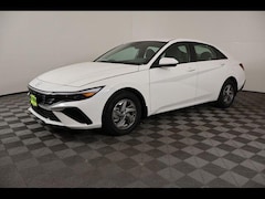 2026 Hyundai Elantra SE Sedan