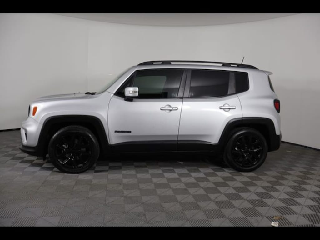 Used 2019 Jeep Renegade Latitude SUV