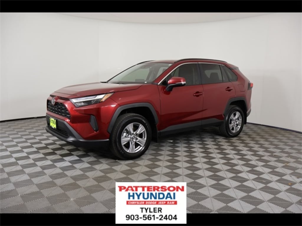 Used 2025 Toyota RAV4 XLE SUV