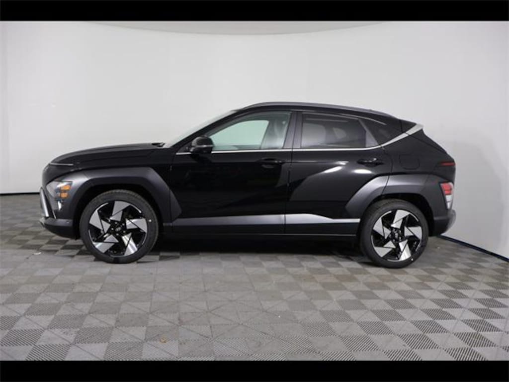 New 2026 Hyundai Kona Limited FWD SUV