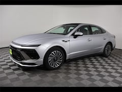 2026 Hyundai Sonata Hybrid SEL Sedan