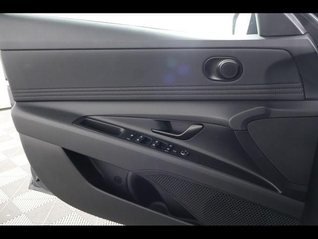2026 Hyundai Elantra SEL Sport - Photo 25