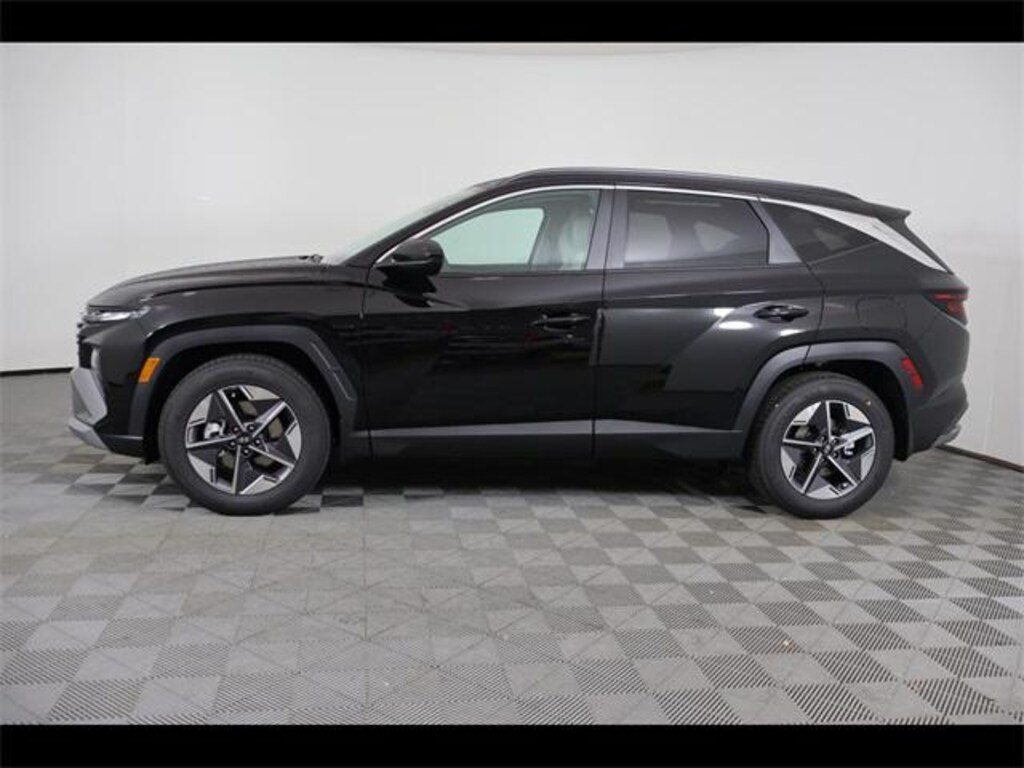 New 2026 Hyundai Tucson SEL FWD SUV