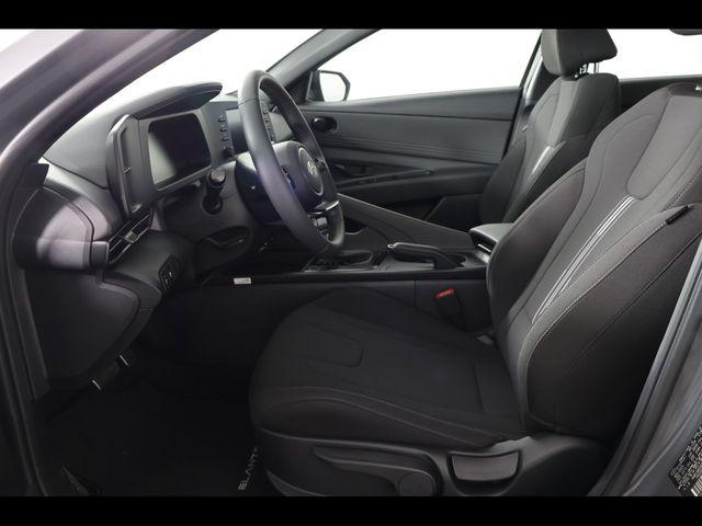 2026 Hyundai Elantra SEL Sport - Photo 12