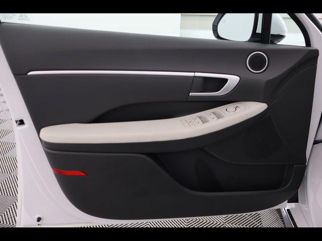 2026 Hyundai Sonata Hybrid SEL - Photo 30