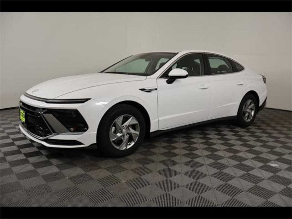 New 2026 Hyundai Sonata SE Sedan