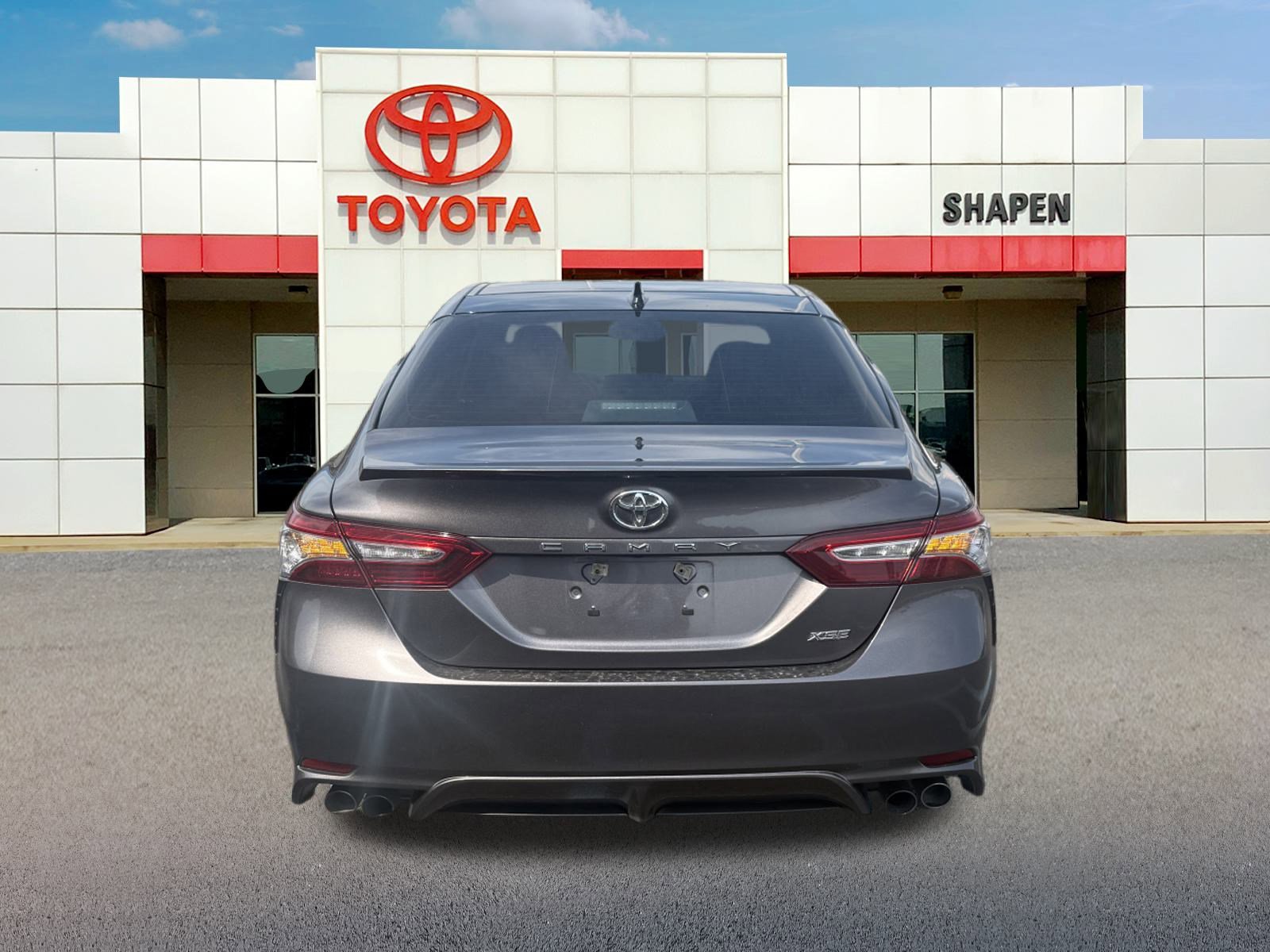 2020 Toyota Camry XSE photo 3