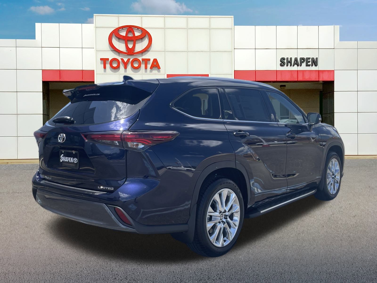 2025 Toyota Highlander Limited photo 3