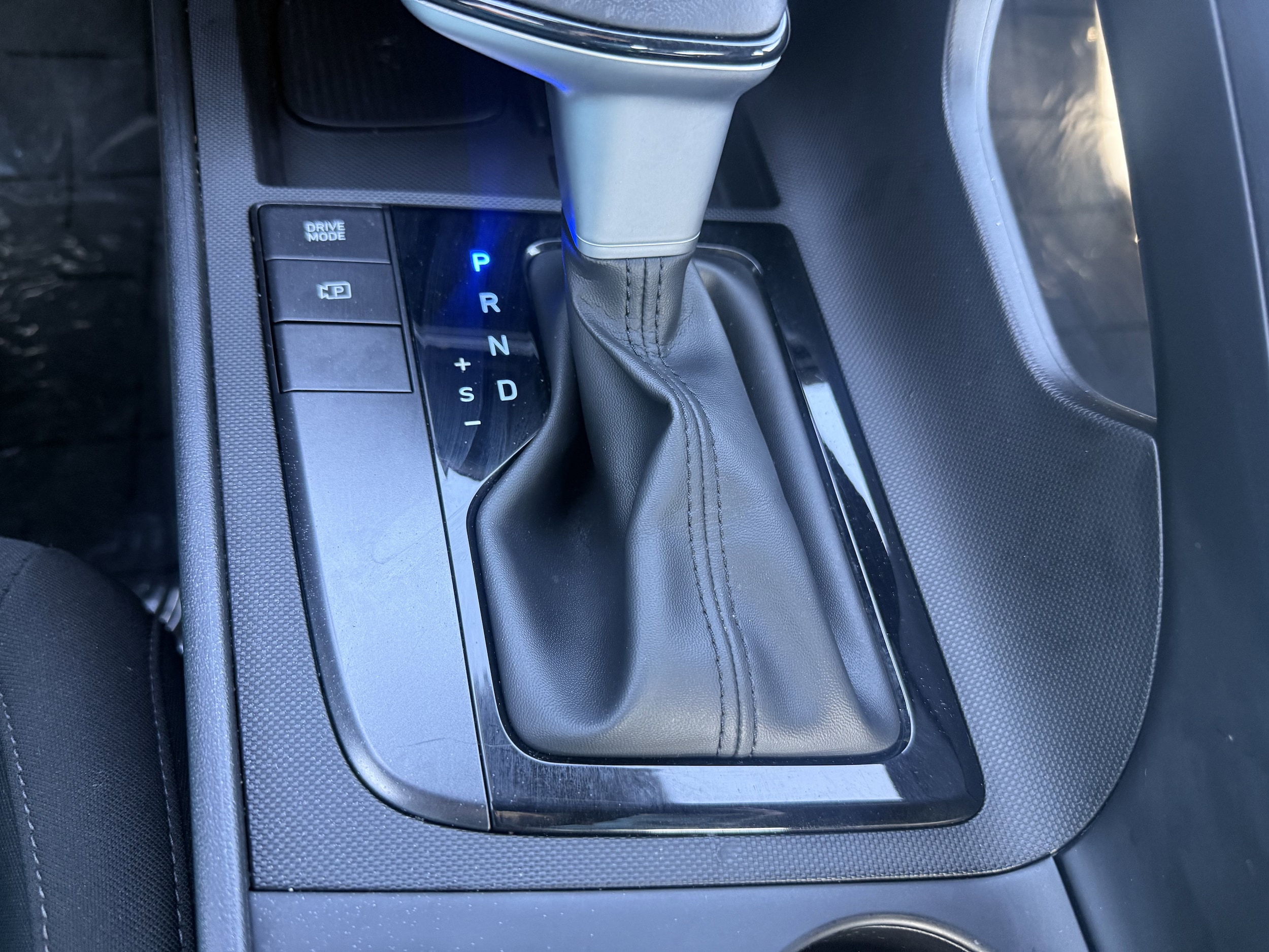 2025 Hyundai Elantra SEL - Photo 19