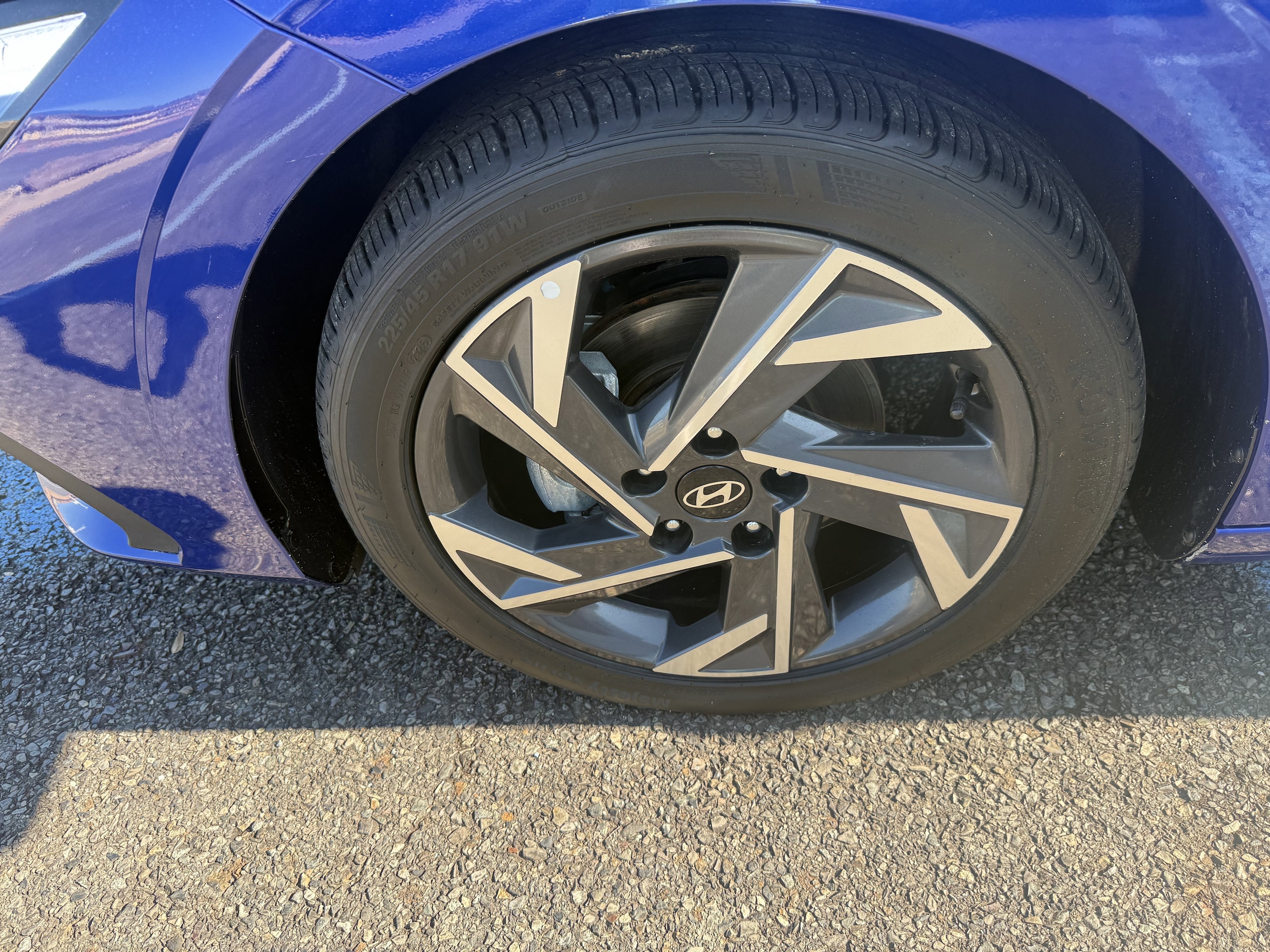 2025 Hyundai Elantra SEL - Photo 7